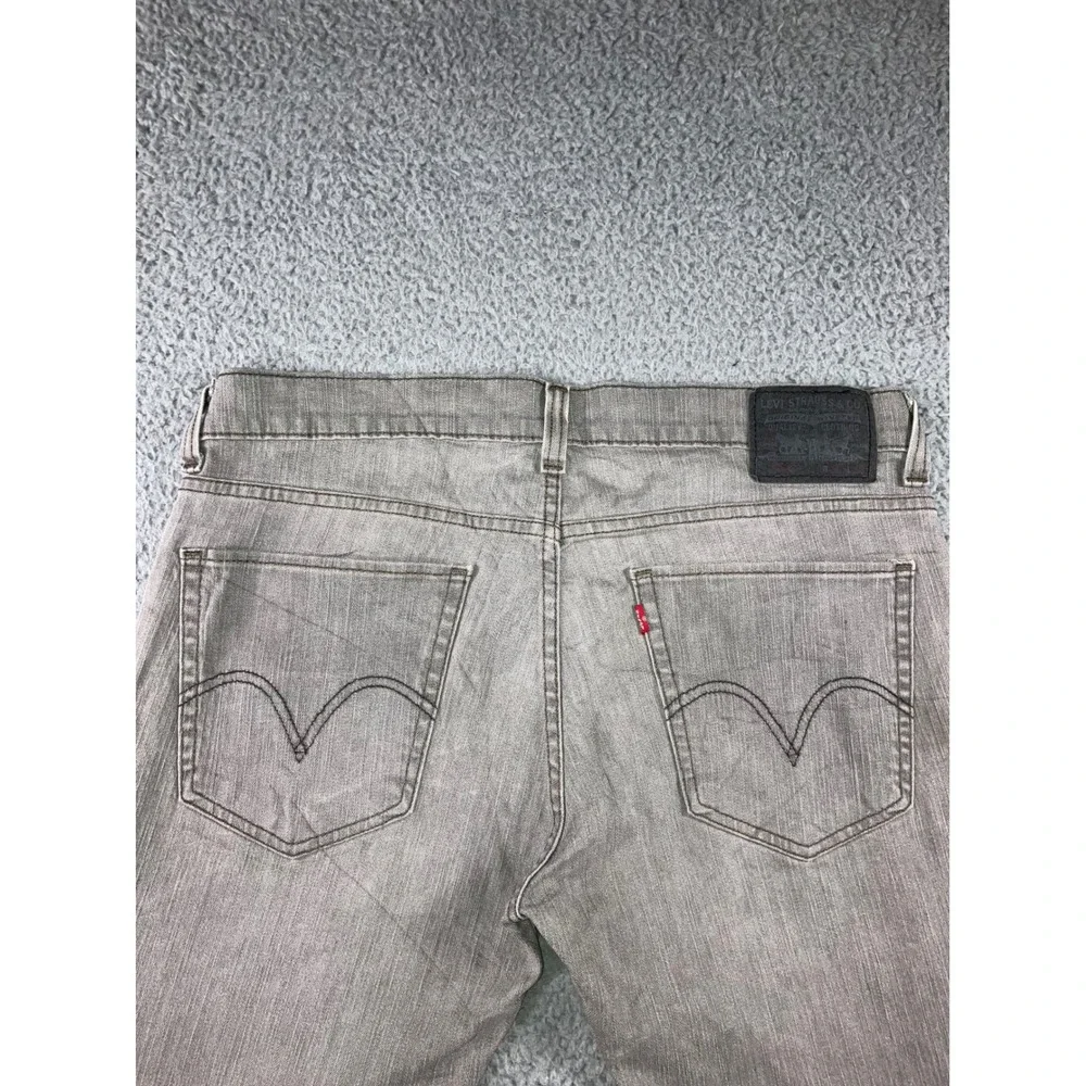 Levis stain back